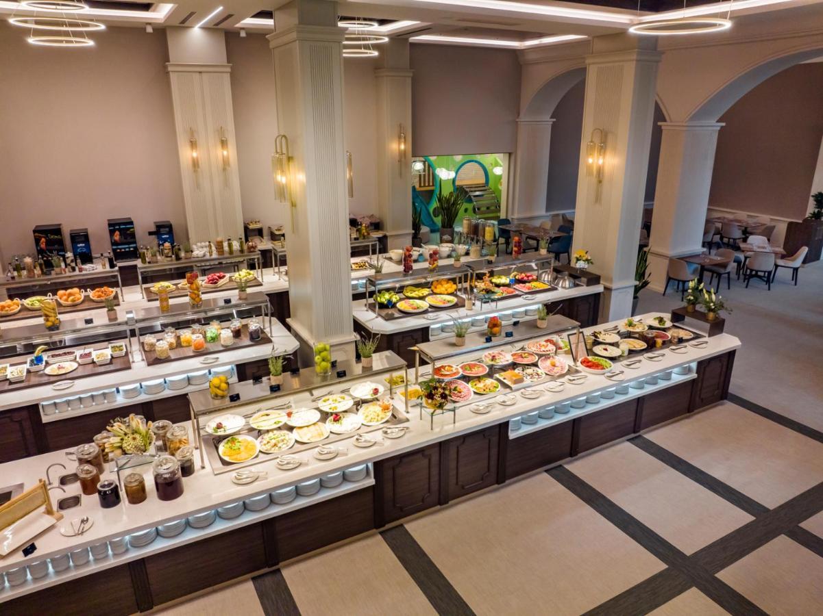 Kings' Valley Medical & Spa Hotel Kazanlak Exterior photo The buffet at the hotel
